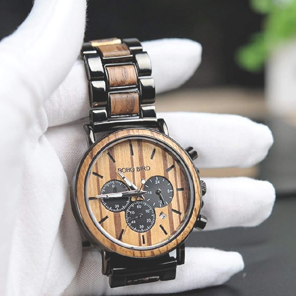 Wooden Men's Stainless Steel Wristwatch - Picture 2 of 5